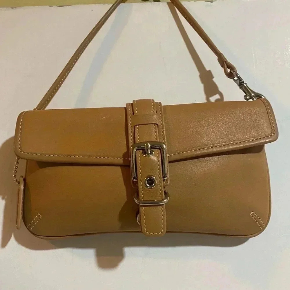 Coach vintage beige/ brown leather wristlet bag